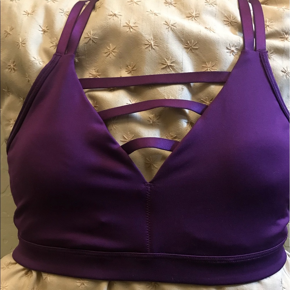Victoria’s Secret Sports Bra NWOT